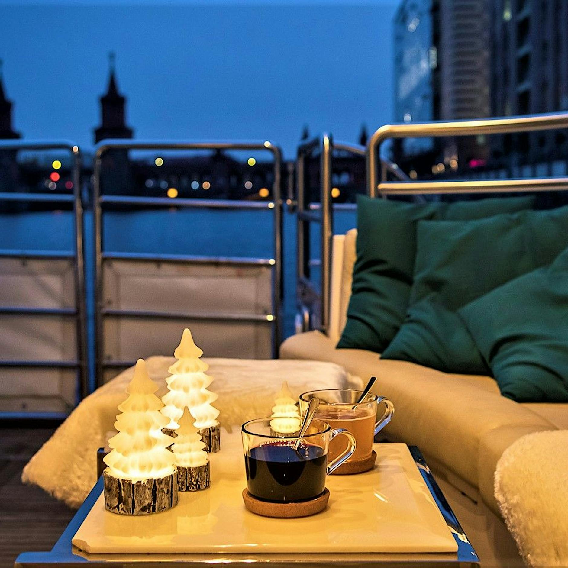 Weihnachtliche Schiffstour „Tannenduft & Glühwein“ | Tickets