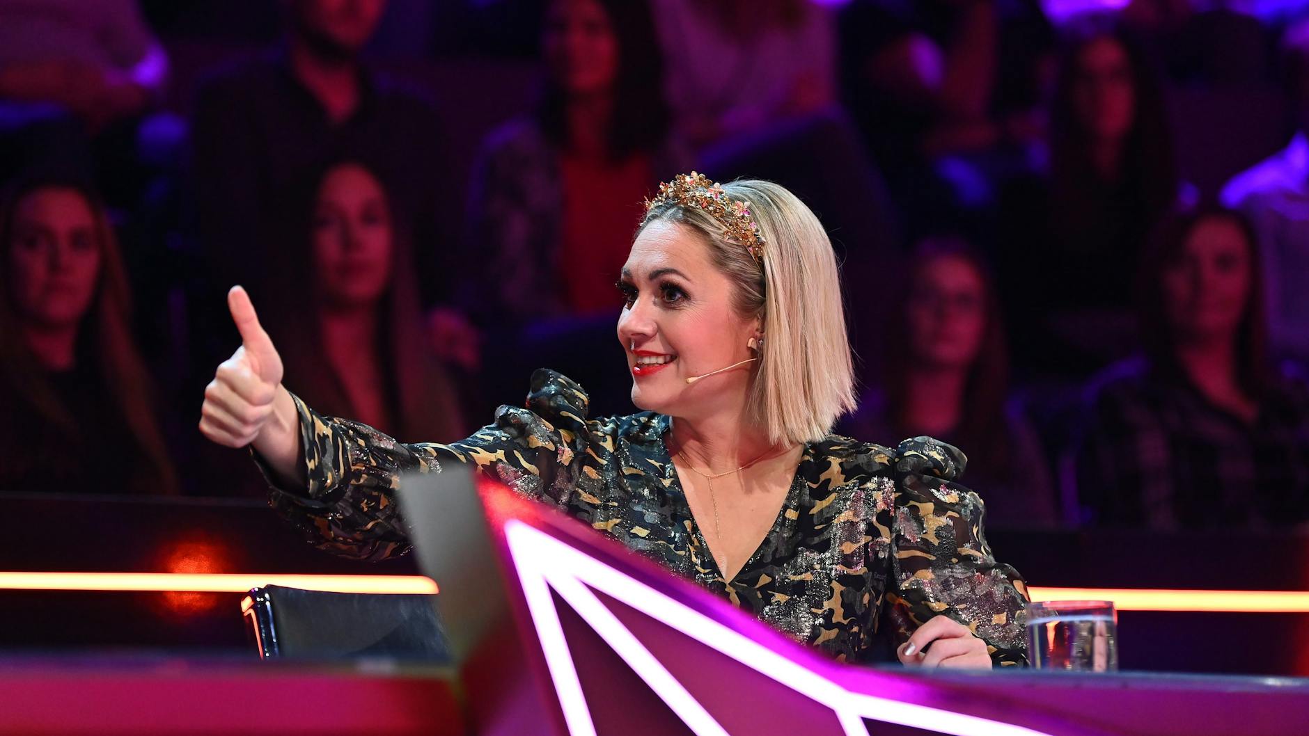 Ruth Moschner gehört zum festen Rateteam in der fünften Staffel von „The Masked Singer“.