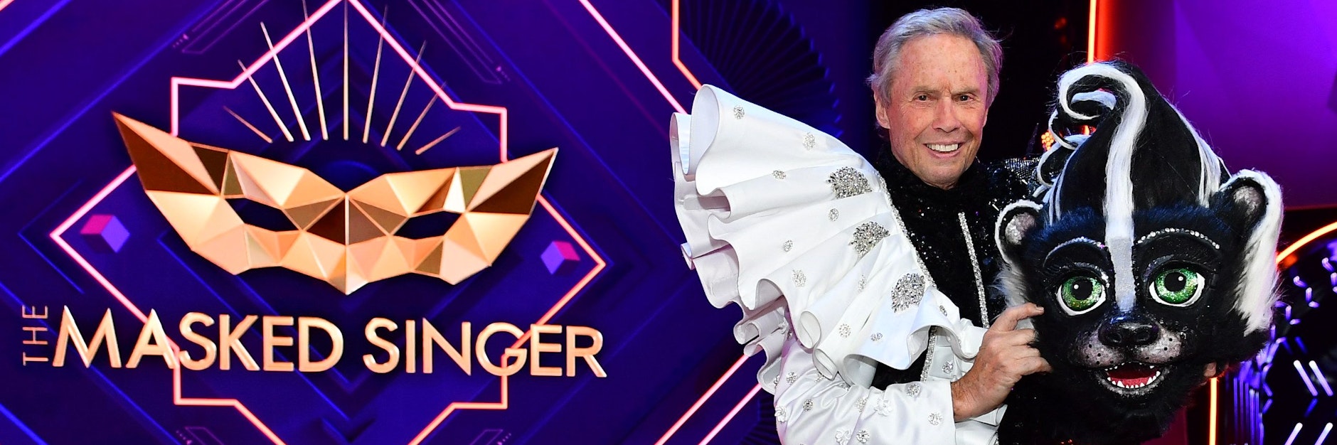 Peter Kraus nach der Demaskierung im Studio von „The Masked Singer“ in Köln.