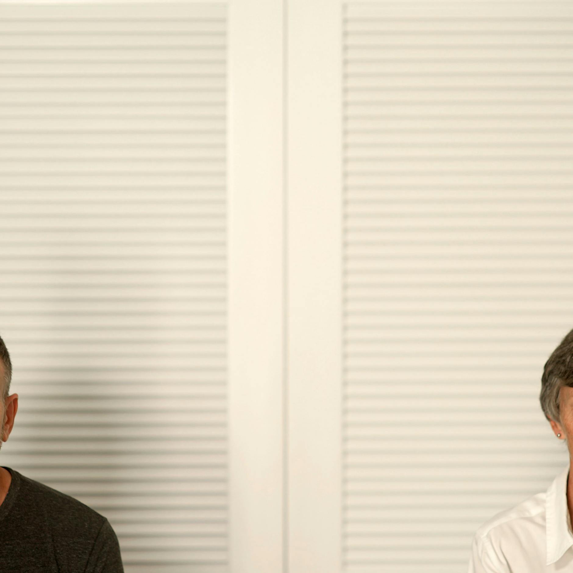 Sie lesbisch, er schwul – ein Ehepaar schwieg jahrzehntelang