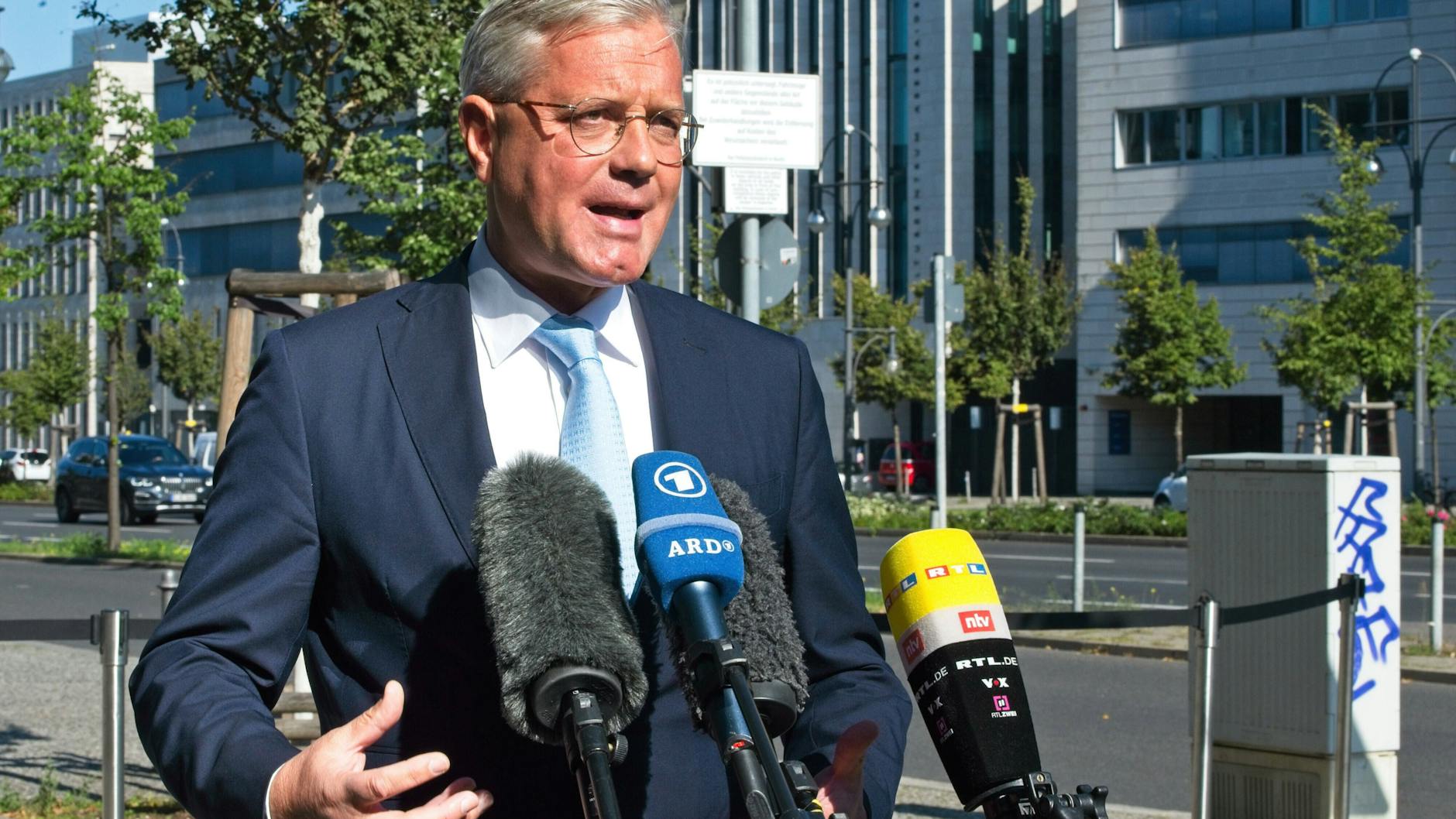 Nobert Röttgen gibt derzeit viele Interviews. Er will wohl erneut für den Parteivorsitz kandidieren.