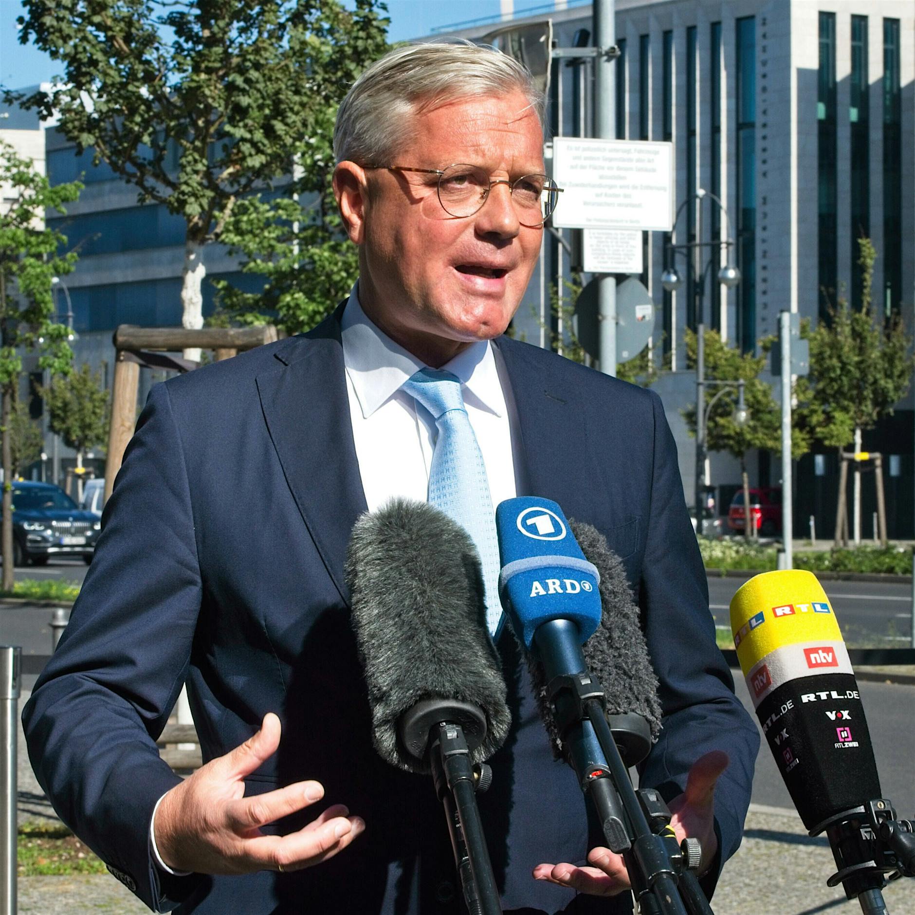 Bevor die Basis entscheidet, wird erst mal gekungelt