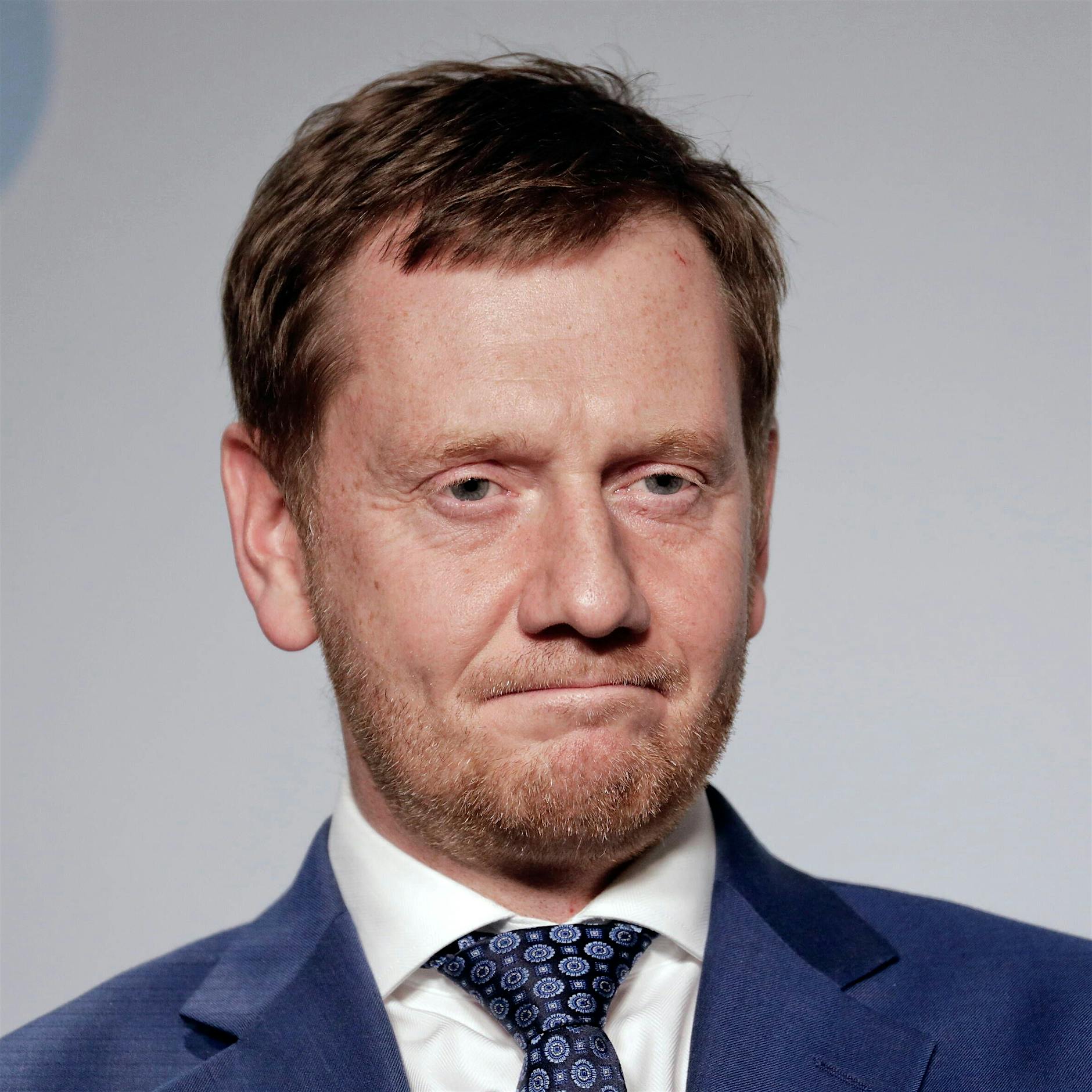 Corona in der Familie: Sachsens Ministerpräsident Kretschmer in Quarantäne