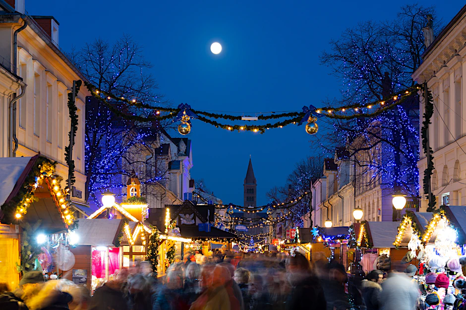 Der Weihnachtsmarkt „Blauer Lichterglanz“ in Potsdam (Archivbild)