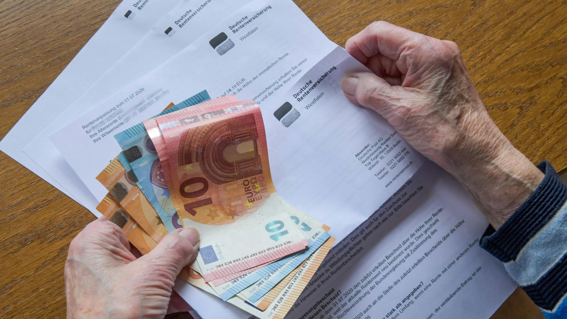 Die Renten steigen 2022 deutlich.