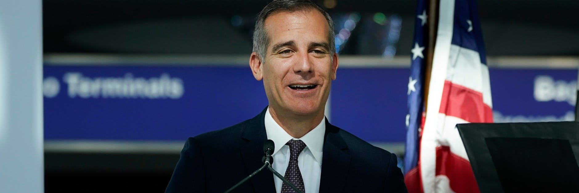 Der Bürgermeister von Los Angeles, Eric Garcetti, wurde während der UN-Weltklimakonferenz in Glasgow positiv auf das Corona-Viris getestet. Es gehe ihm gut und er befinde sich in Selbsisolation in seinem Hotelzimmer, teilte sein Büro mit. (Archivfoto) (