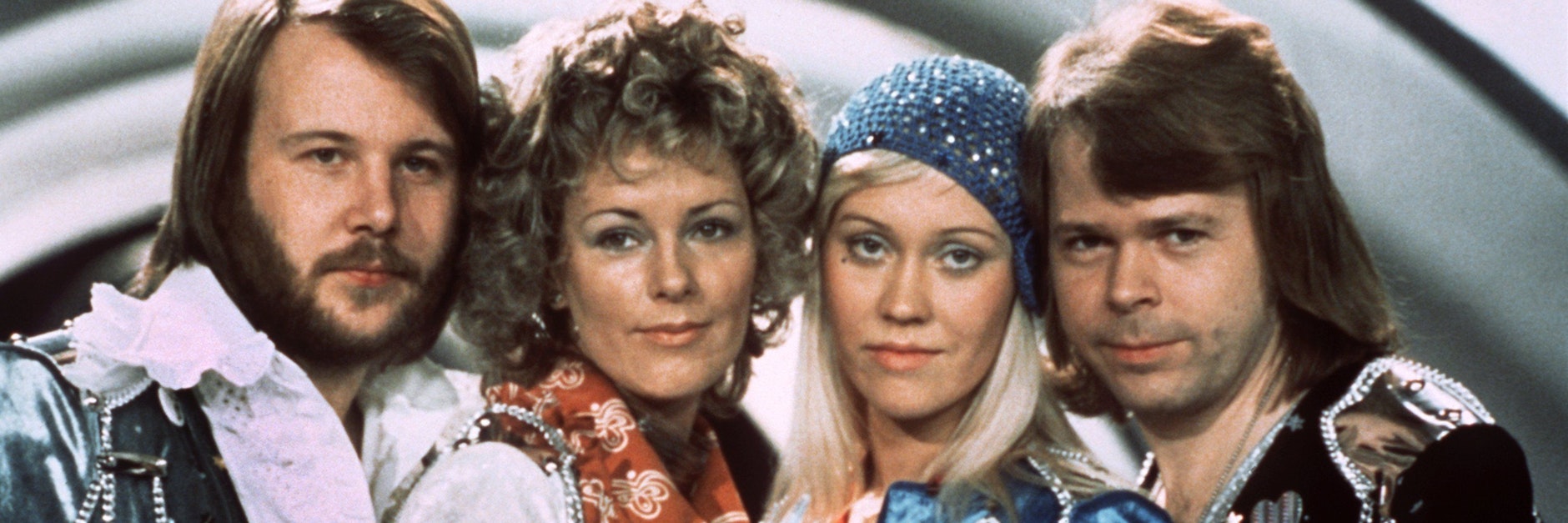 Die Mitglieder der schwedischen Popgruppe Abba, Benny Andersson, Anna-Frid Lyngstad, Agnetha Fältskog und Björn Ulvaeus (v. l.), beim Grand Prix d’Eurovision de la Chanson