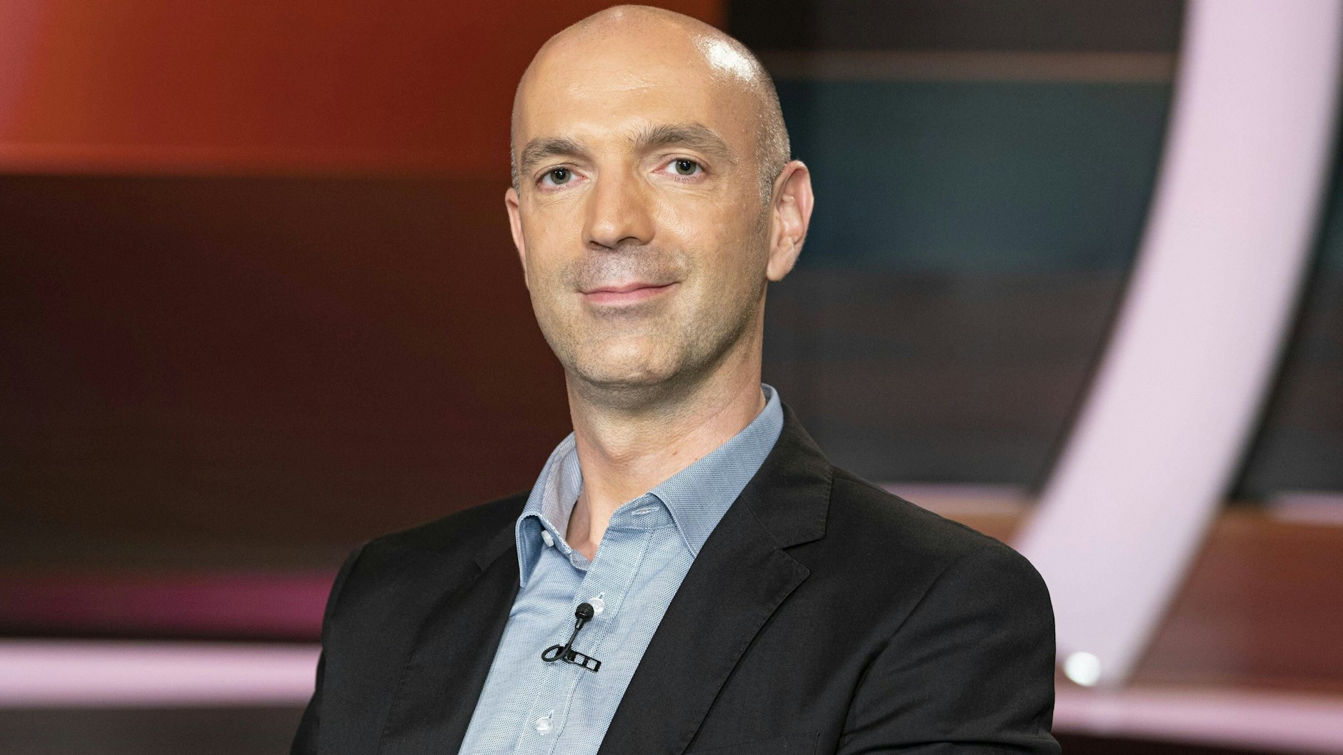 Jonas Schmidt-Chanasit.