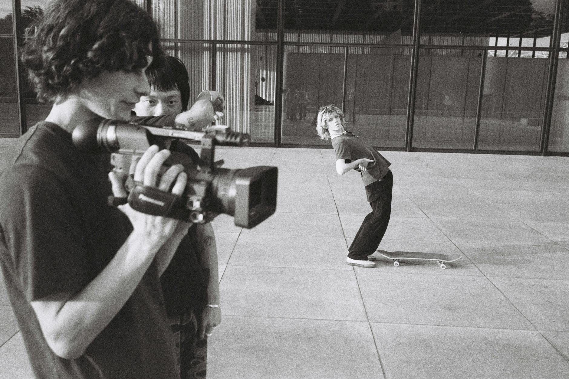 Beliebtester Spot der Stadt: Aktuell macht die Neue Nationalgalerie aber Wind gegen die Skater.