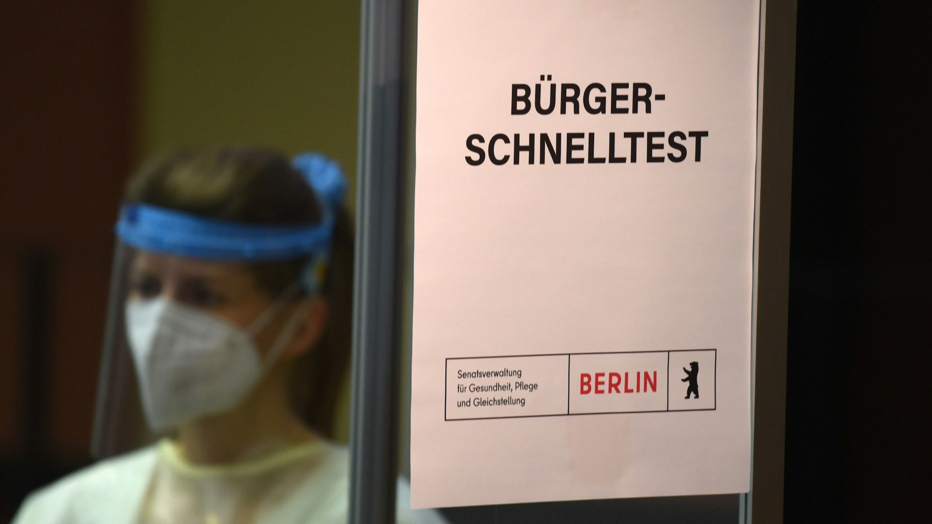 Corona-Tests könnten wieder kostenlos werden (Symbolbild).