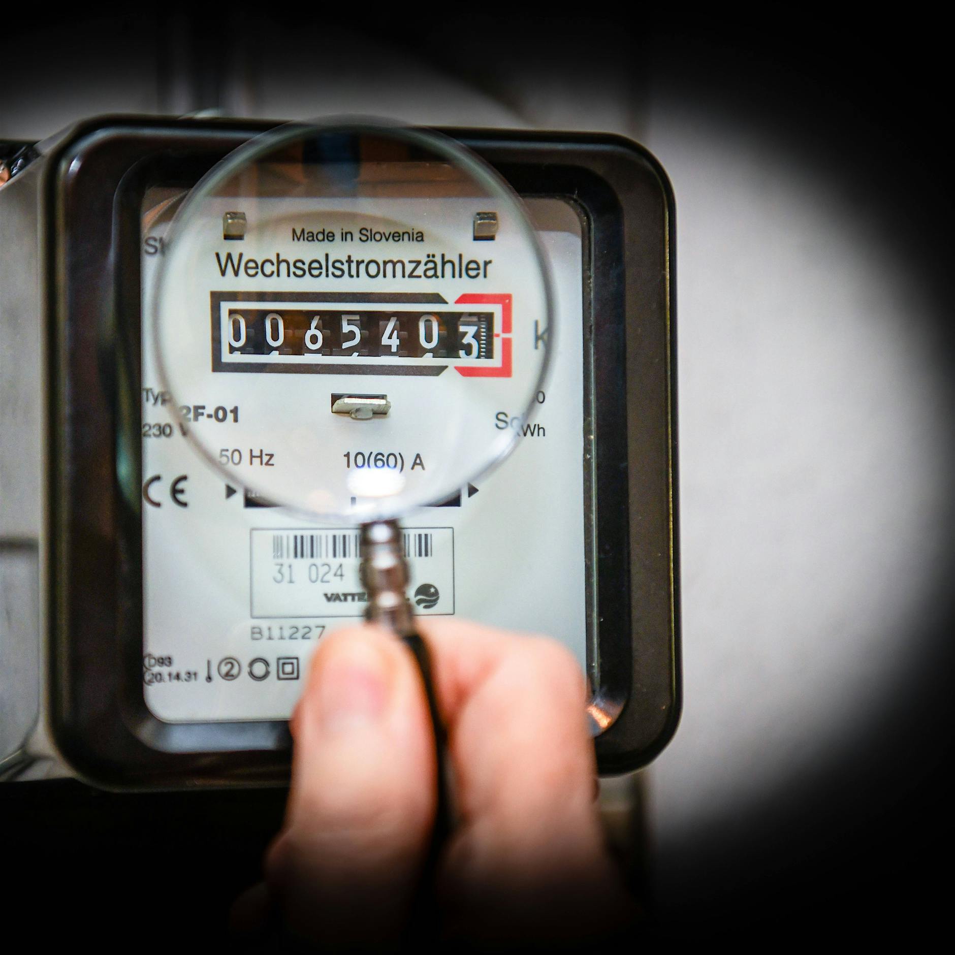 Vergleich unter G20-Staaten: Deutsche zahlen für Strom am meisten