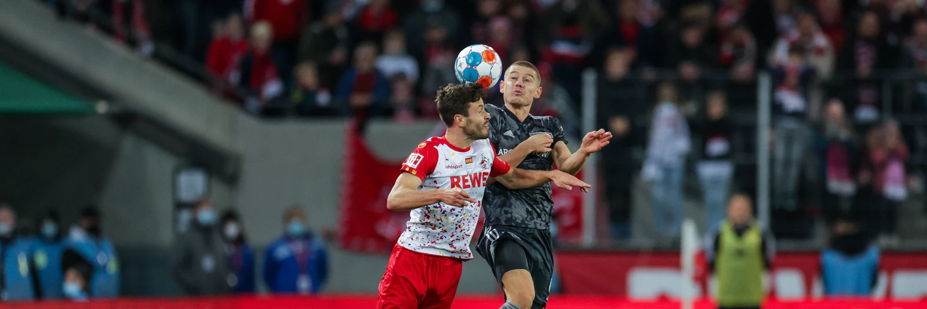 Julian Ryerson&nbsp; (r.) im Duell mit Kölns Jonas Hector. Der Norweger spielt sich bei Union immer mehr ins Rampenlicht.&nbsp;