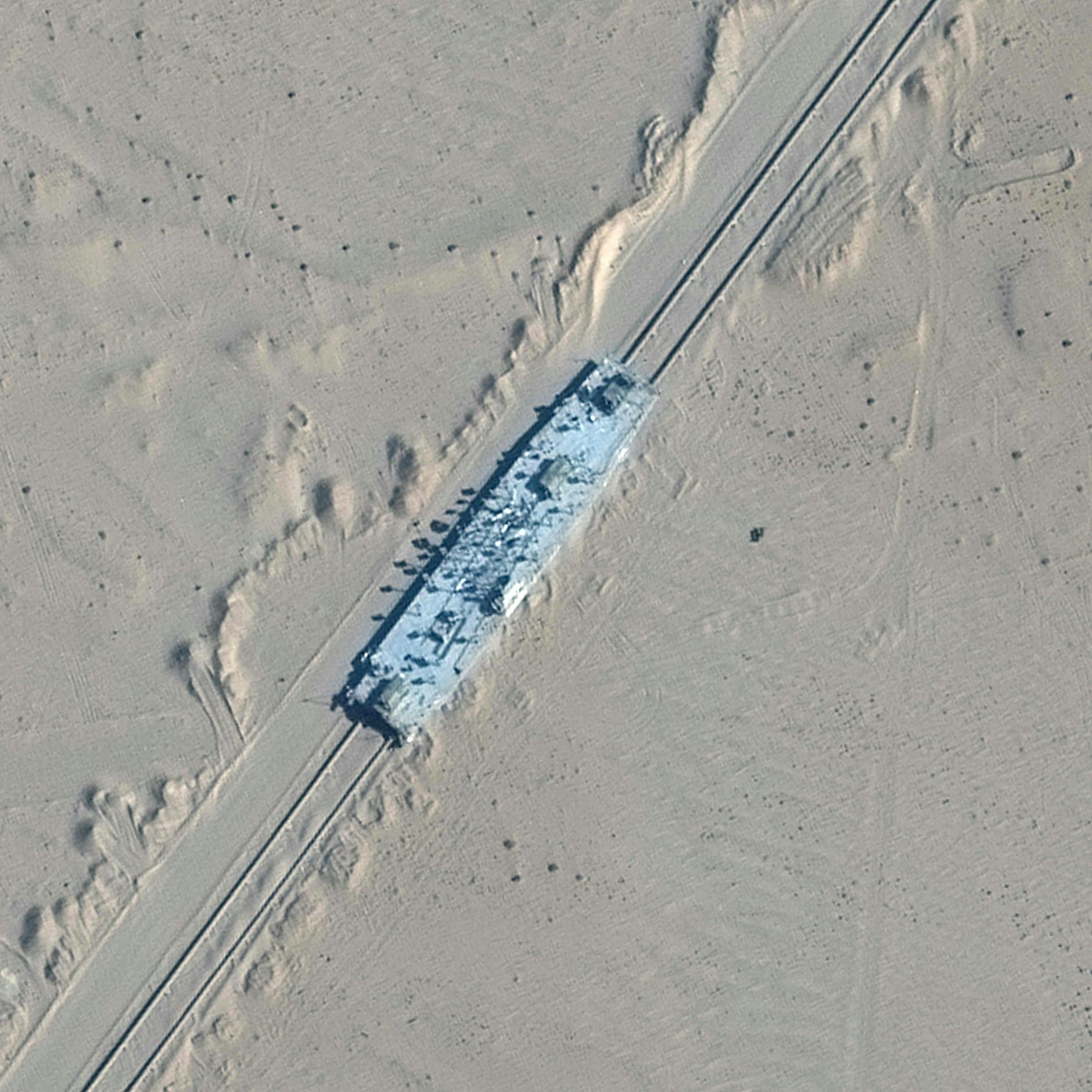 China lässt US-Flugzeugträger durch die Wüste fahren