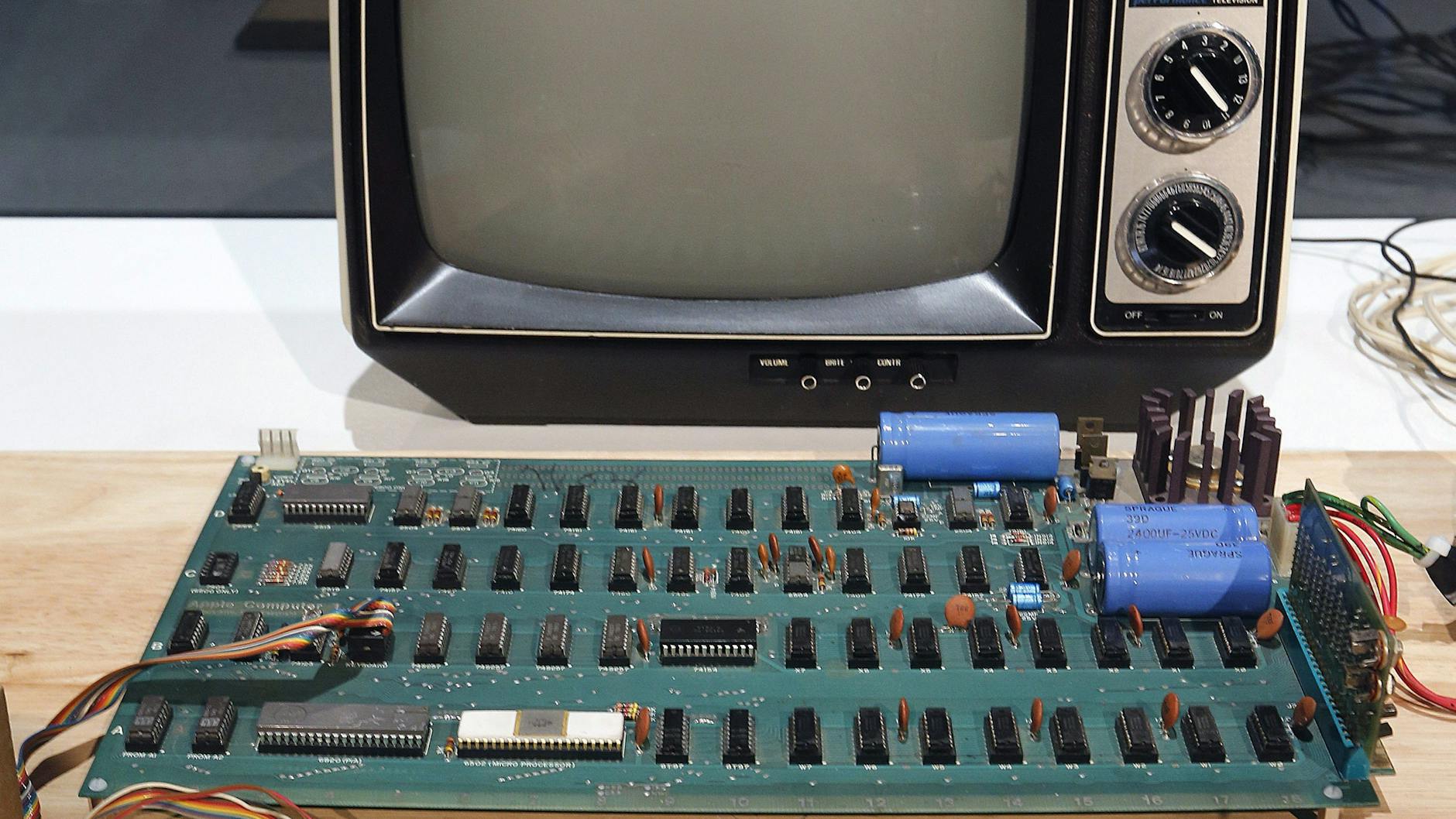 Ein Apple-Computer aus der ersten Produktionsreihe (Symbolbild)