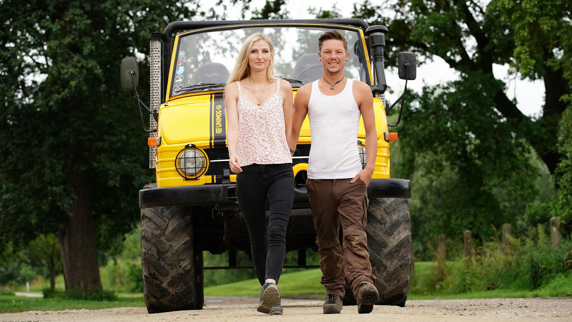 „Bauer sucht Frau“-Ackerbauer Peter und seine Kerstin kommen sich in der Hofwoche näher.