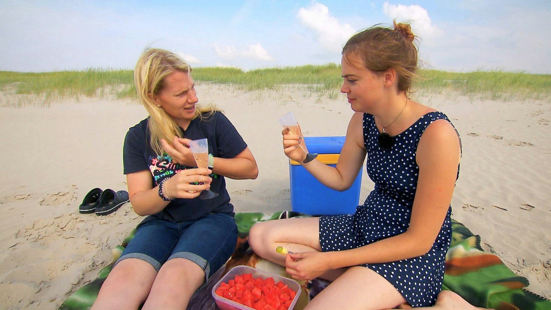 Pferdewirtin Lara und Hofdame Melanie gehen nach „Bauer sucht Frau“ wieder getrennte Wege.