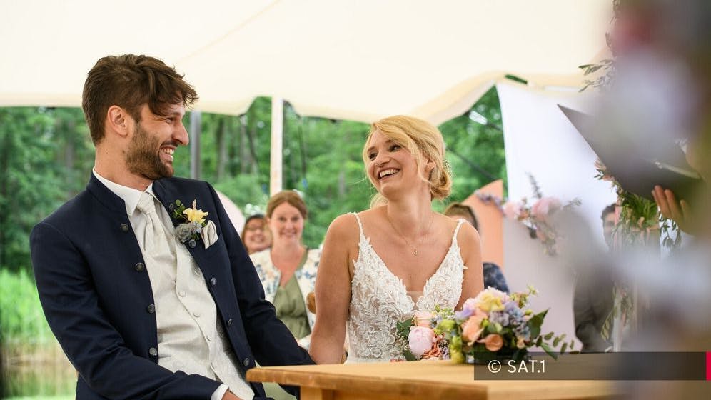 Bei ihrer „Hochzeit auf den ersten Blick“ lernen sich Anika und David vor dem Altar kennen.