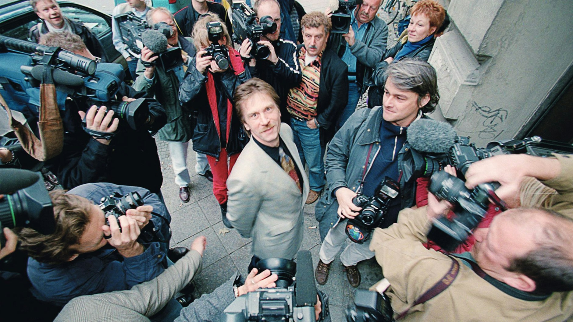 Im Fokus der Presse, im Herzen vieler Berliner. Der ausgebuffte Erpresser Arno Funke alias Dagobert.&nbsp;
