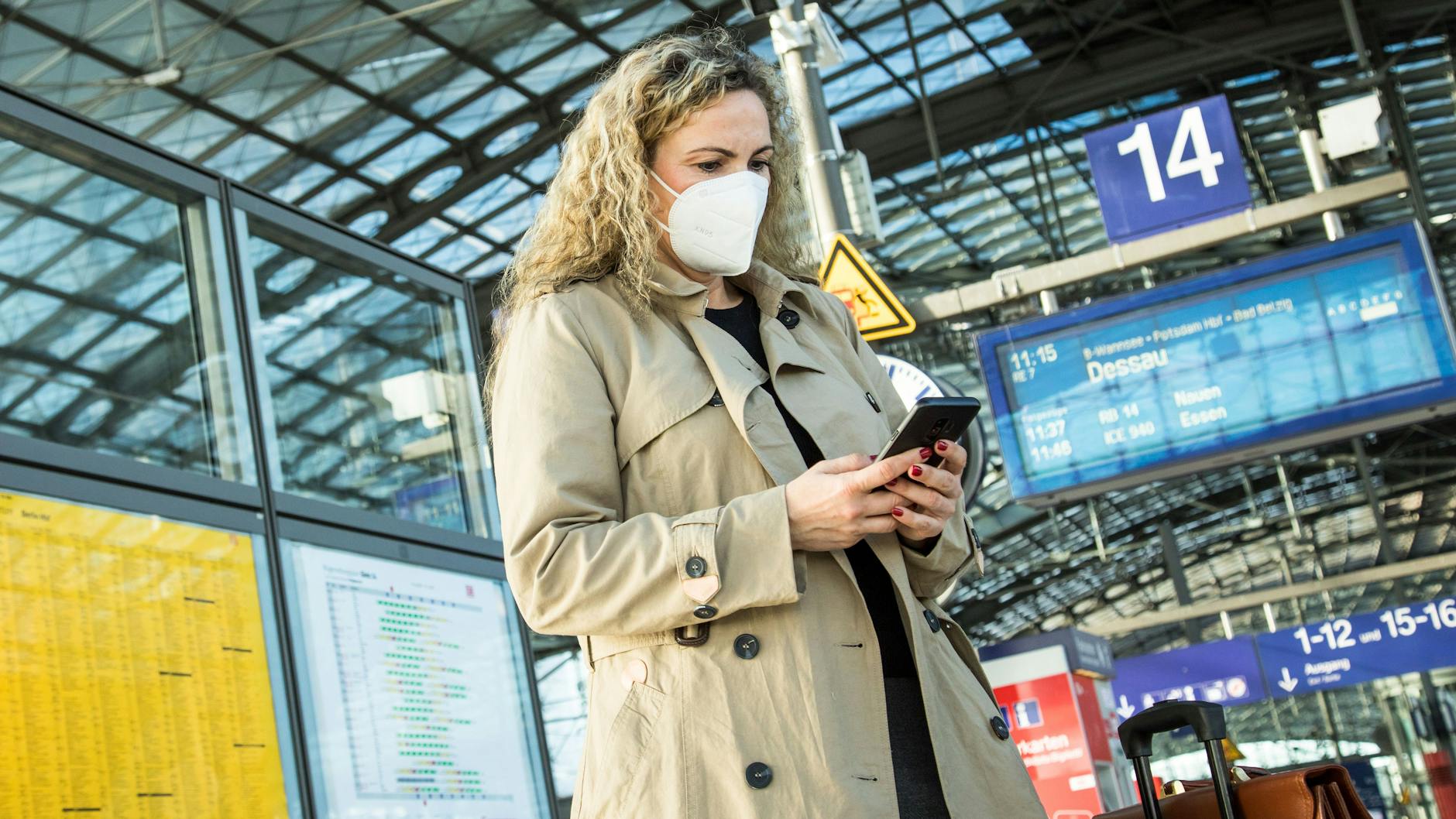 Wer zeitlich flexibel ist, findet bei der Bahn viele günstige Super-Sparpreise – diese Tickets lassen sich allerdings nicht stornieren. 
