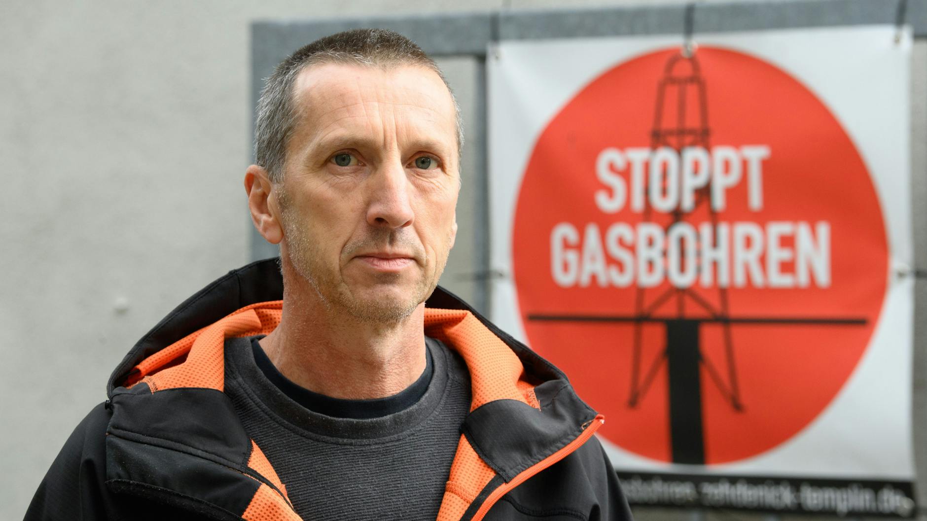 Ralph Riesenberg, einer der Sprecher der Bürgerinitiative gegen das Gasbohren bei Zehdenick, Templin und Gransee. Die Bürgerinitiative fürchtet um die Wasserqualität und den Tourismus in der Region. 