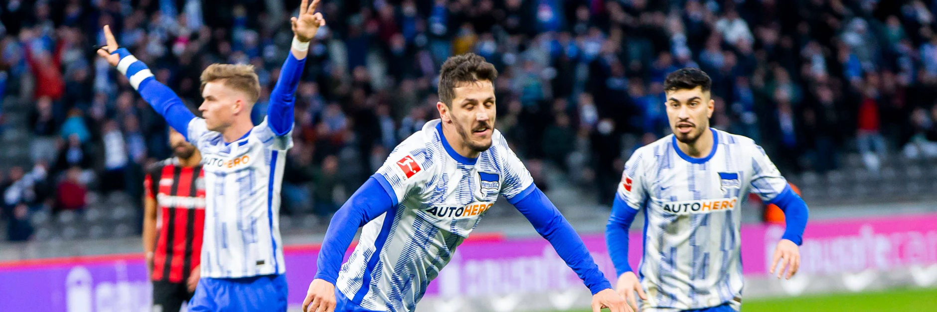 Da konnte&nbsp;Stevan Jovetic noch ausgelassen jubeln. Nun hat es den Montenegriner erwischt - Corona!&nbsp;