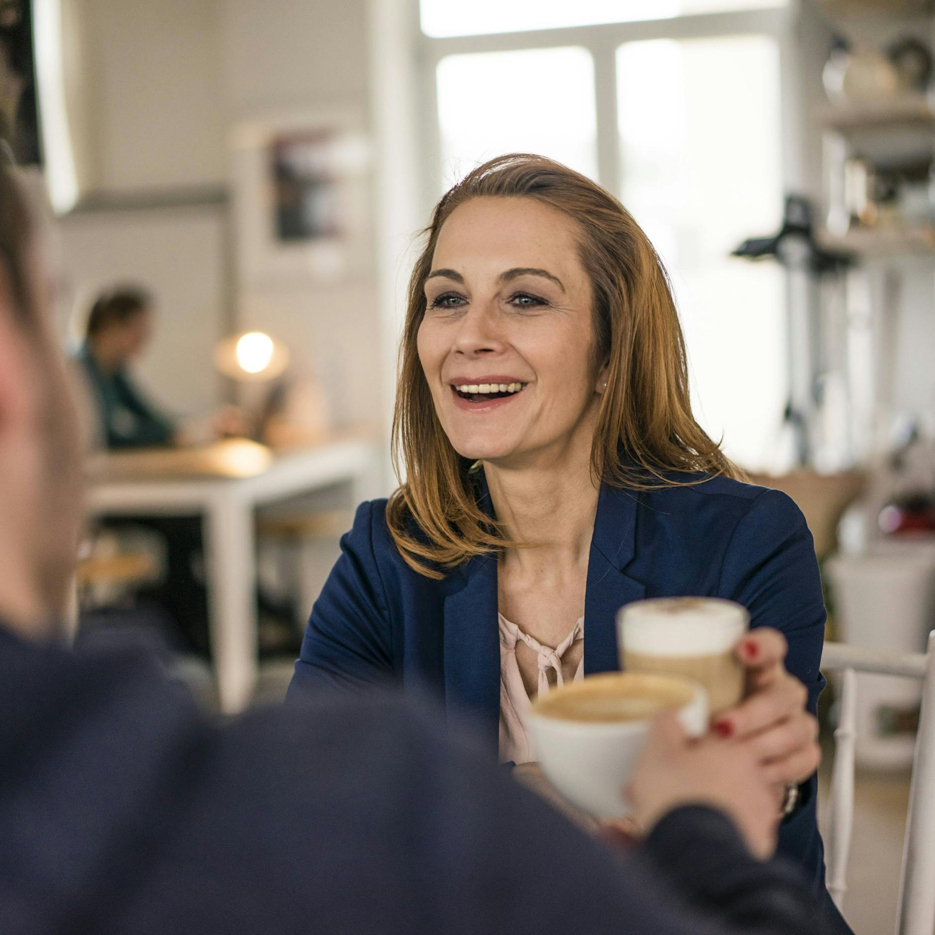 Rauchen, Kaffeeplausch: Zählen Pausen mit zur Arbeitszeit?