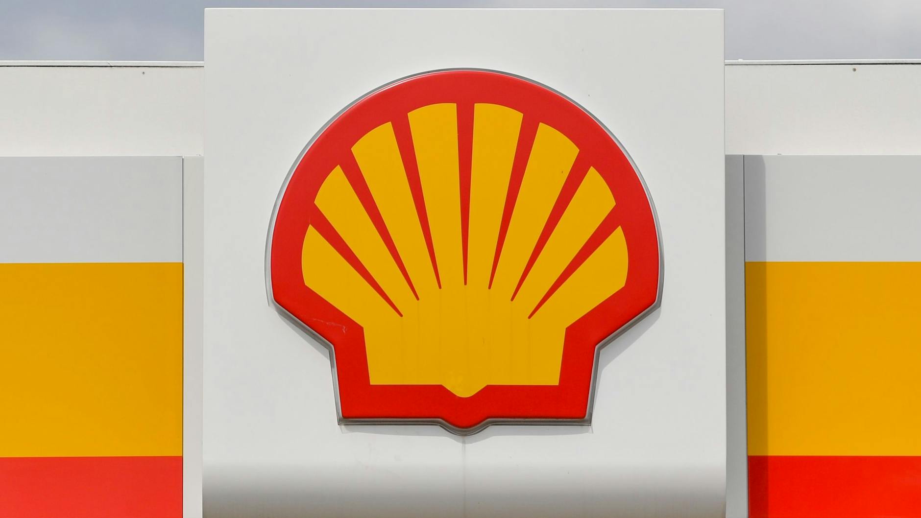 Der Ölkonzern Shell verlegt seinen Steuer-Hauptsitz nach London.