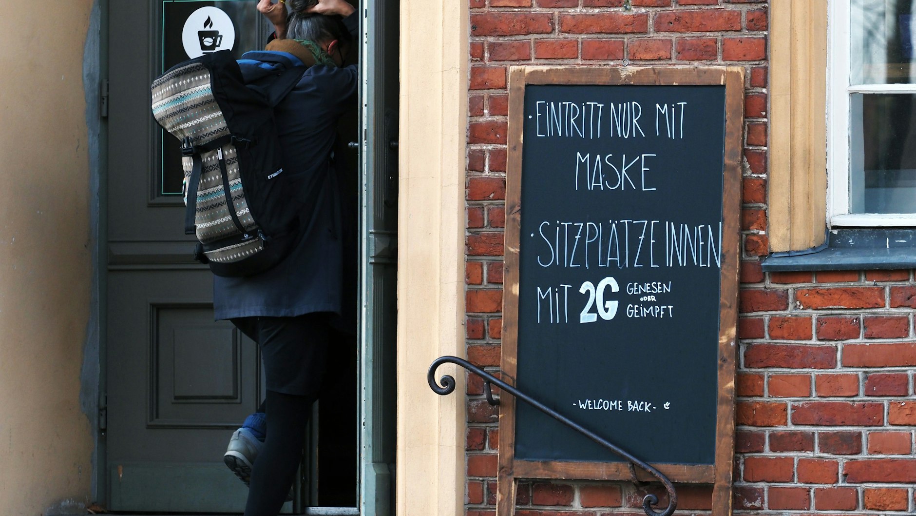 In Berlin haben aktuell nur Geimpfte und Genesene zu Restaurants Zutritt (Symbolbild).