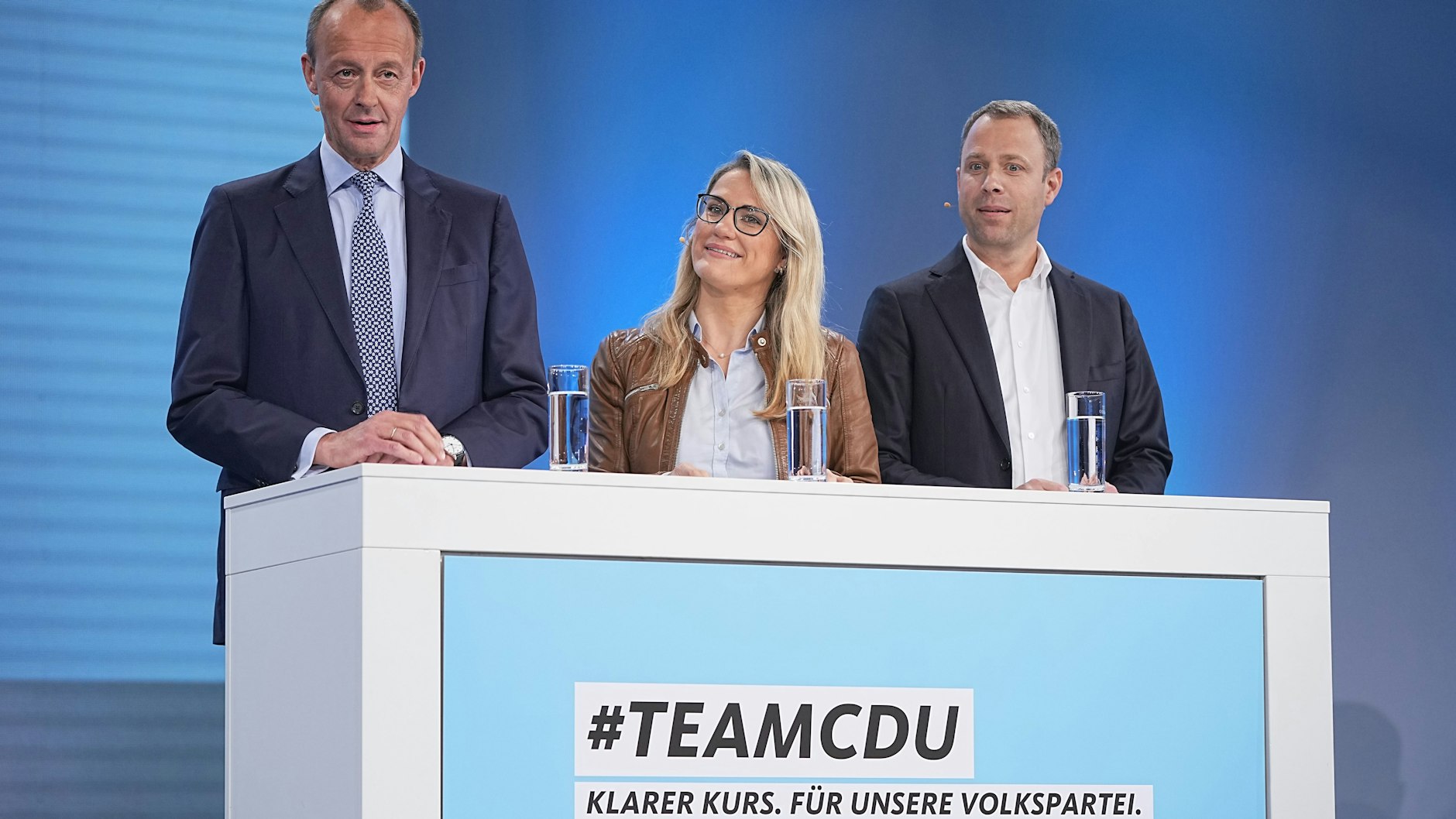 Friedrich Merz (l.), Christina Stumpp und Mario Czaja