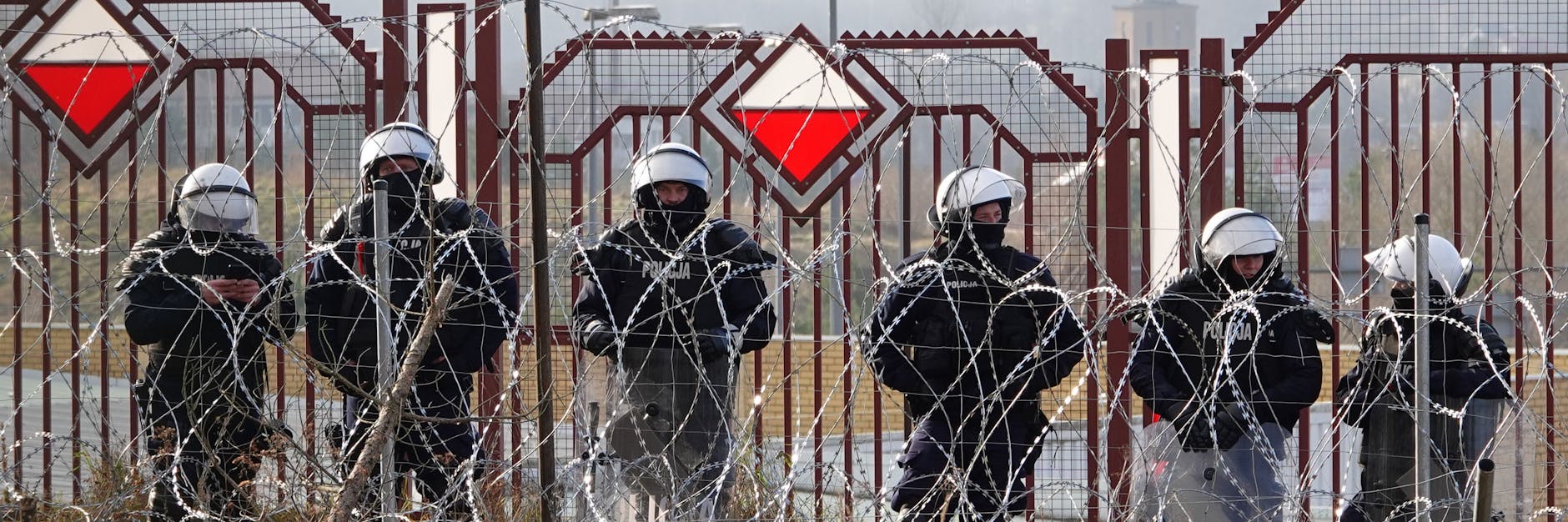 Polnische Sicherheitskräfte an der Grenze zu Belarus.