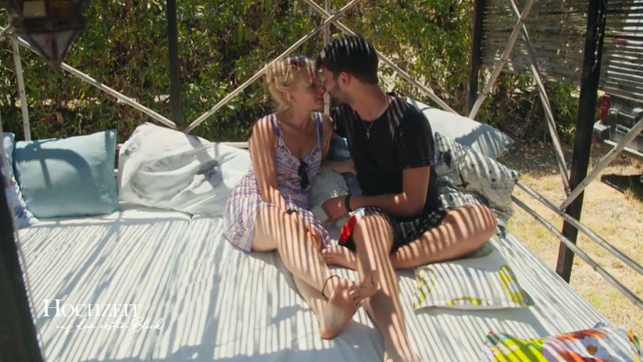 Voll verknallt ist das „Hochzeit auf den ersten Blick“-Paar Anika und David.