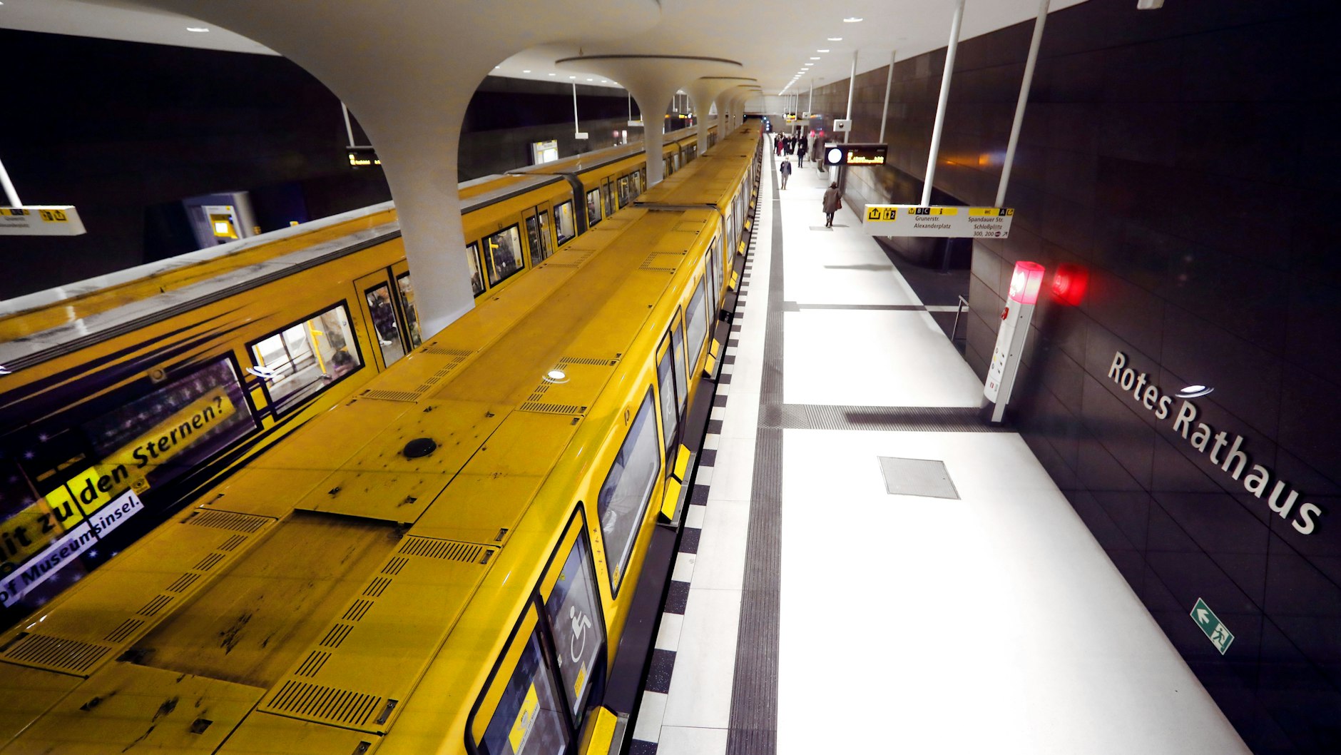 Die Verlängerung der U5 in Mitte war die vorerst letzte Neubaustrecke. In den kommenden Jahren sollen nun weitere Tunneltrassen hinzukommen, beschloss die Koalition.&nbsp;