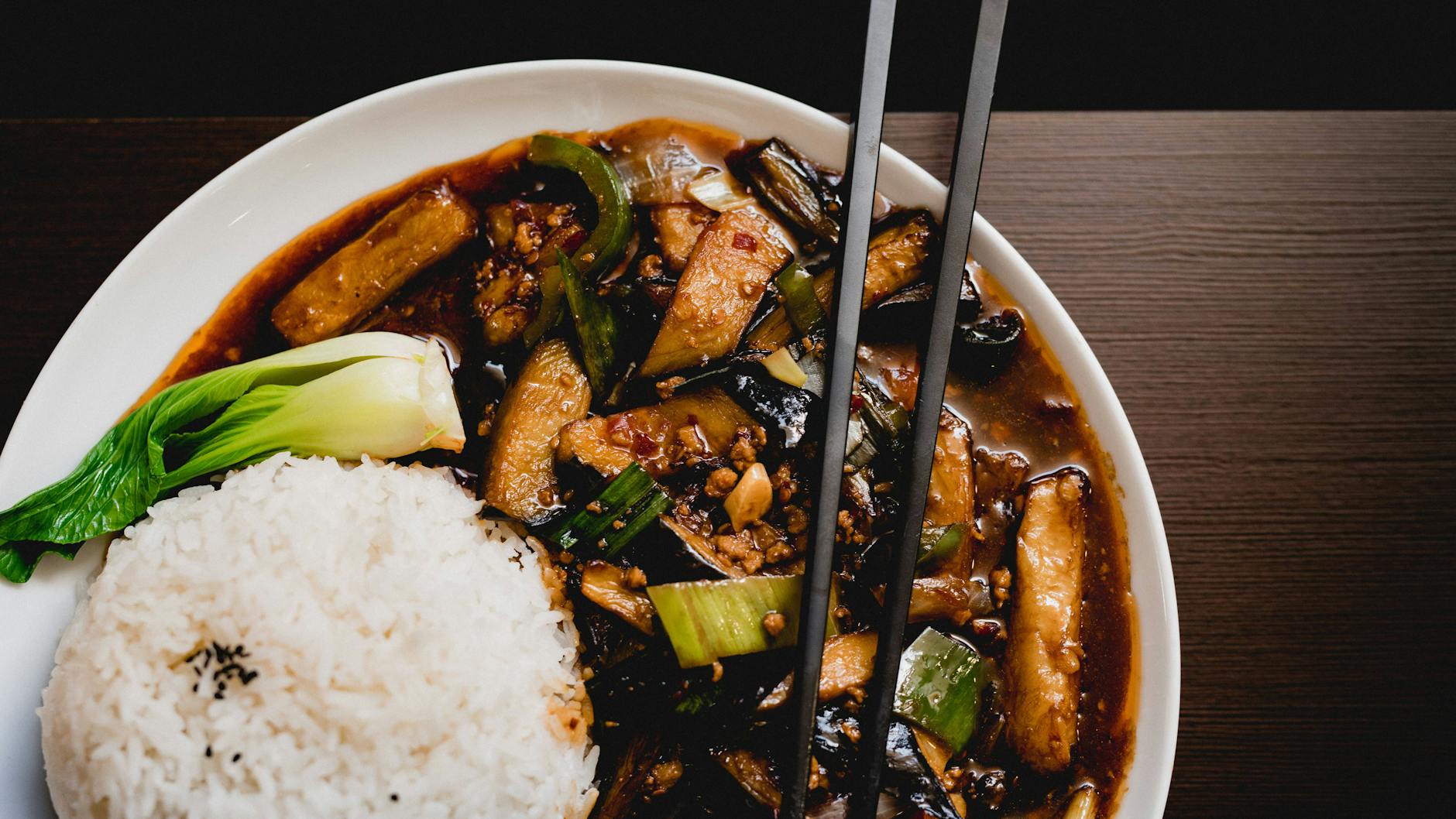 Immer lecker: Aubergine gibt es in vielen vegetarischen Gerichten.