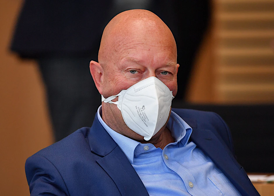 Erfurt: Der FDP-Politiker Thomas Kemmerich nimmt im Thüringer Landtag an einer Sitzung teil (Archivbild).&nbsp;