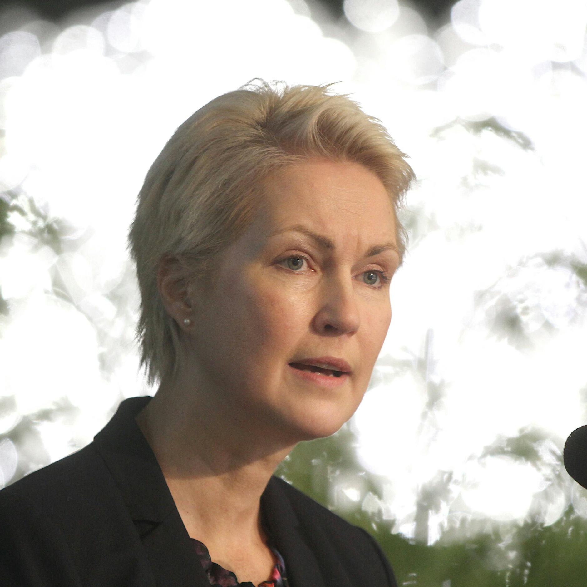 Schwesig: Biontech-Begrenzung für Hausärzte sofort aufheben