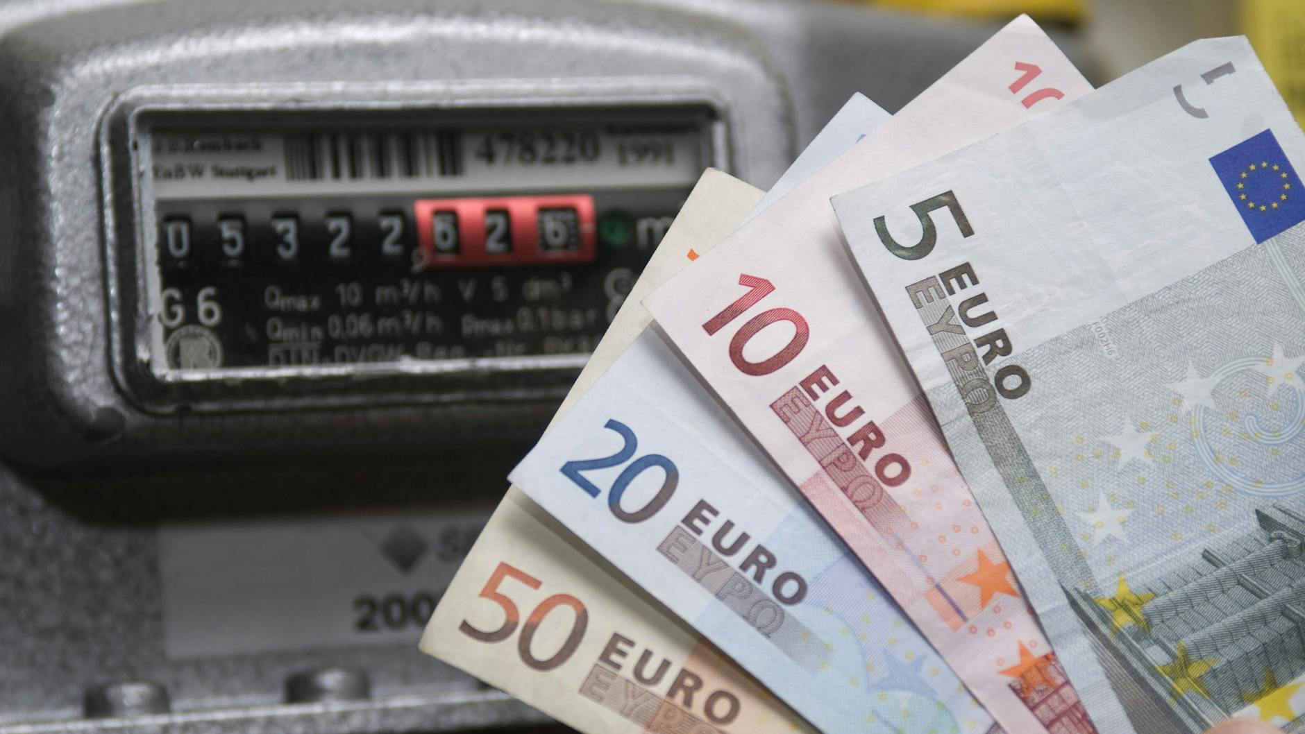 Etwa 400 Gasversorger in Deutschland haben, so die Vergleichsportale Check24 und Verivox, ihre Preise um 24,6 bis 26,6 Prozent erhöht (Symbolbild).