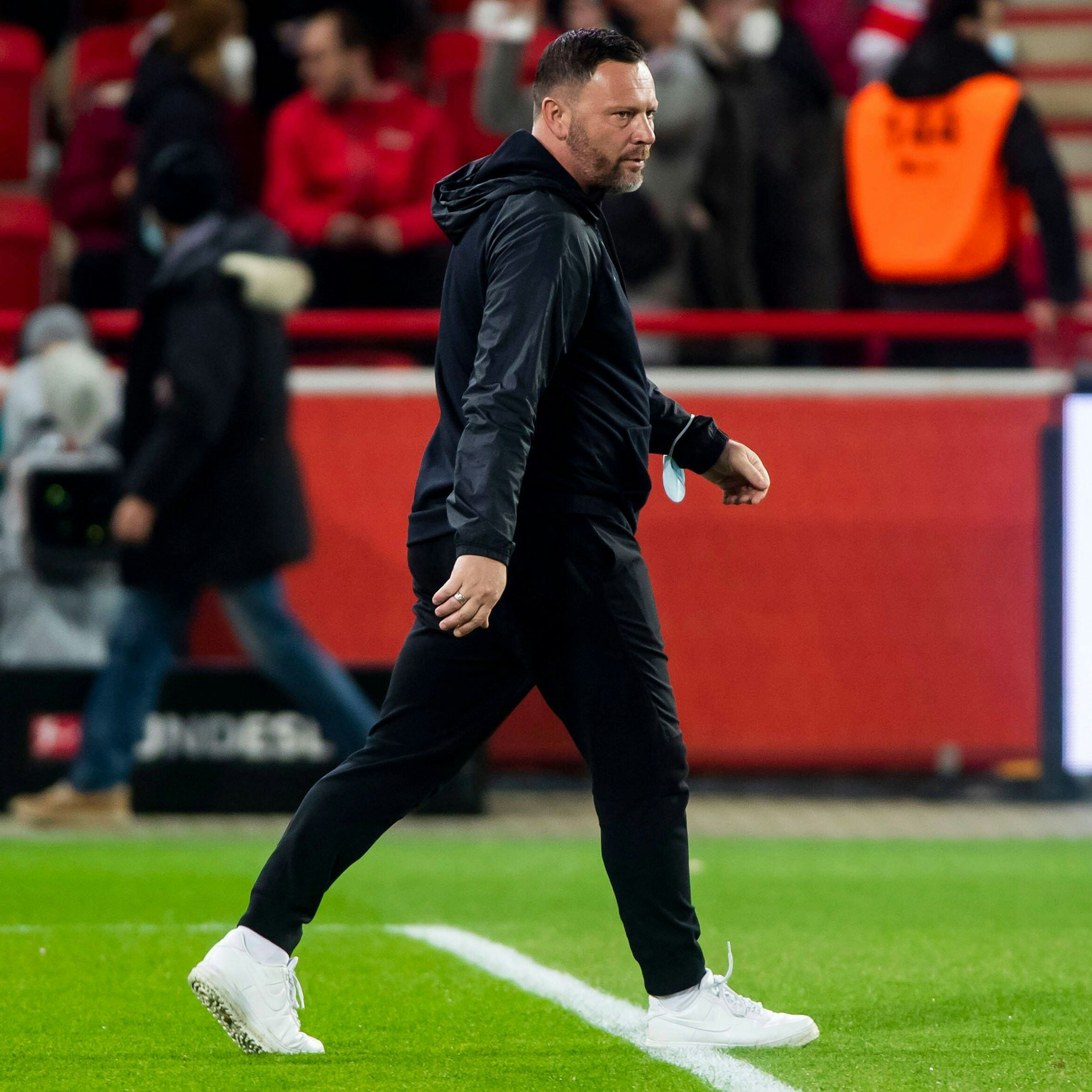 Trainer Pal Dardai: Sein Blick sagt alles, er war nach dem 0:2 gegen Union bedient.