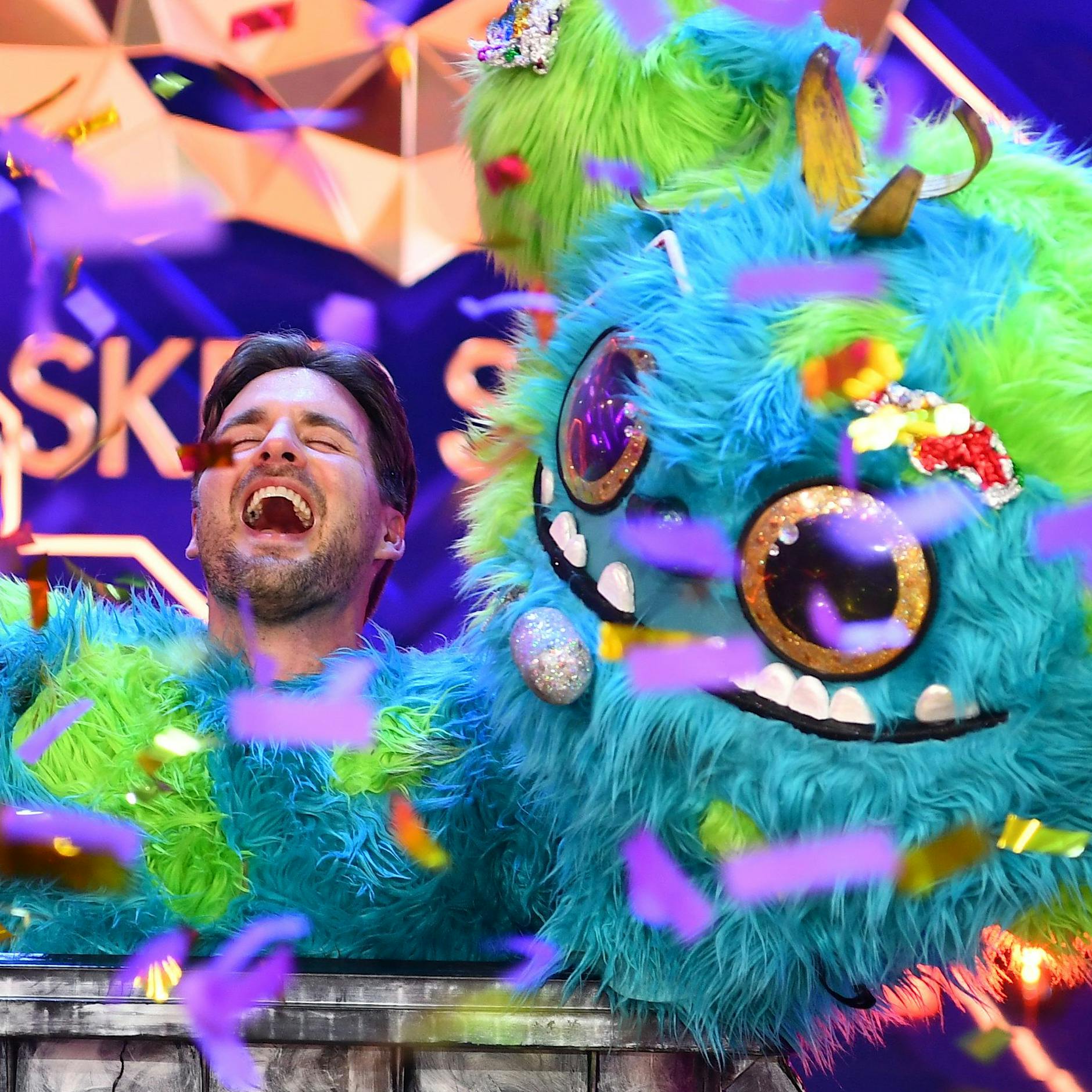 „Masked Singer“-Gewinner Alexander Klaws: ER war „Mülli Müller“ – und SO SÜSS feierte er zu Hause seinen Sieg!