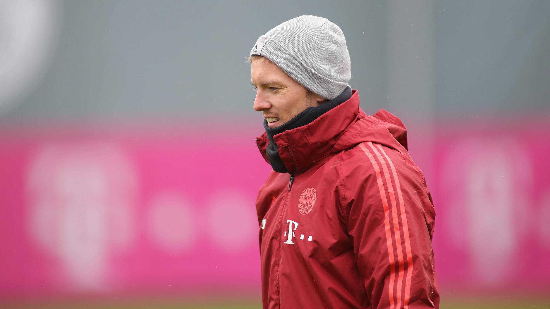 Bayern-Trainer Julian Nagelsmann wagt einen Kindergarten-Vergleich.