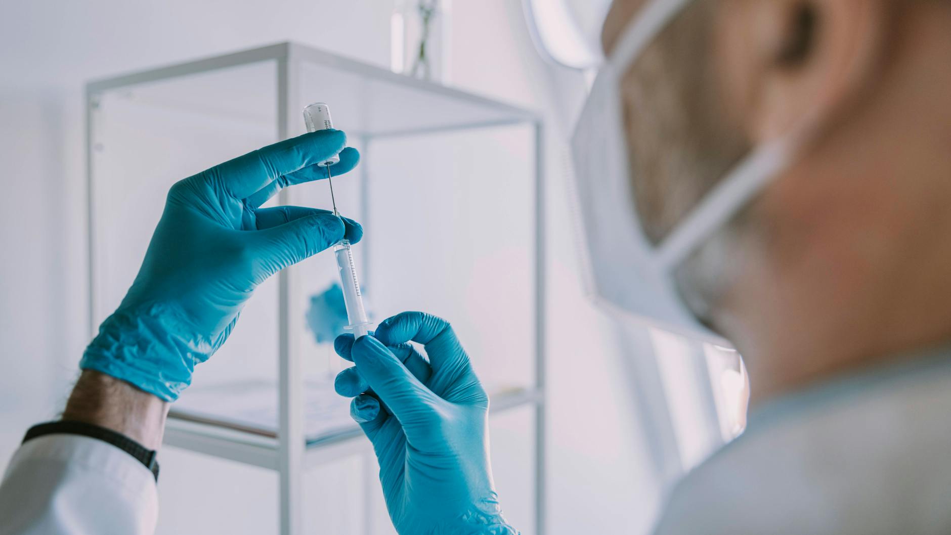 Berlins Hausärzte haben Stress mit dem Impfen. 