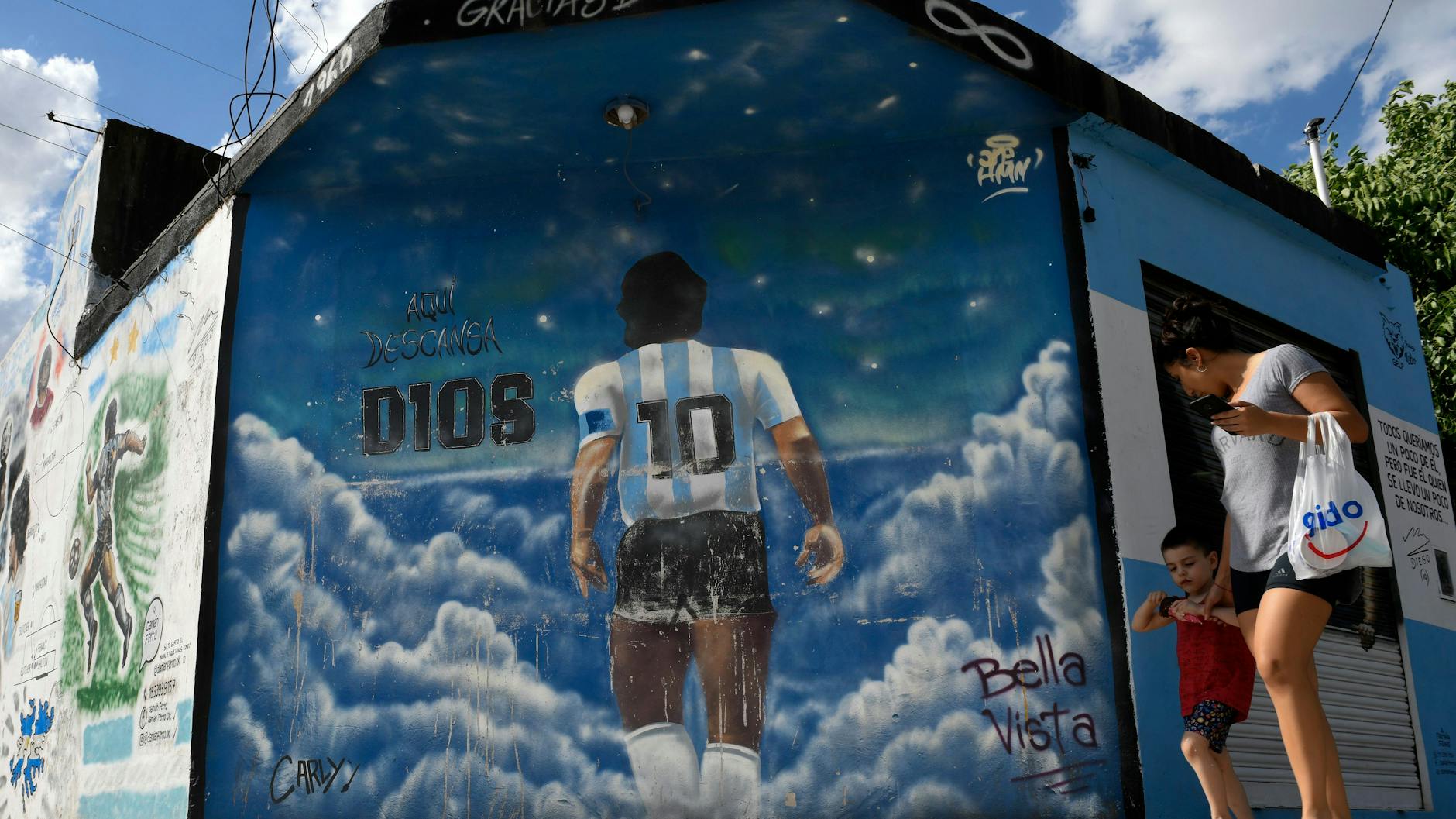 Ungeachtet der Skandale und Vorwürfe: Diego Armando Maradona wird in Argentinien für immer eine Legende bleiben.