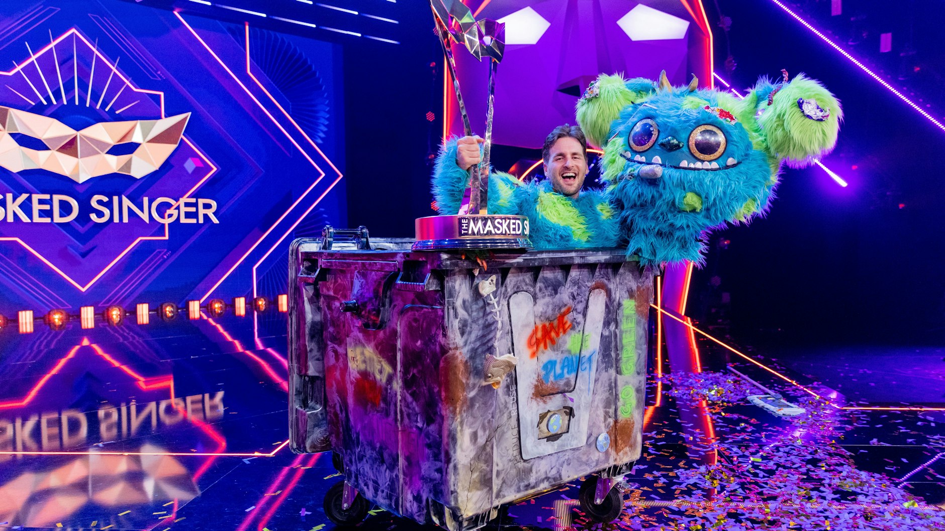 Musical-Darsteller und Ex-DSDS-Star Alexander Klaws gewann die fünfte Staffel von „The Masked Singer“.
