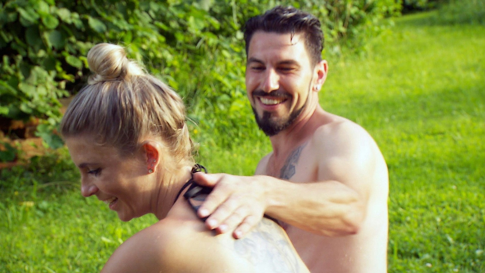 Es hat bei „Bauer sucht Frau“ zwischen Mathias und Sabrina gefunkt.