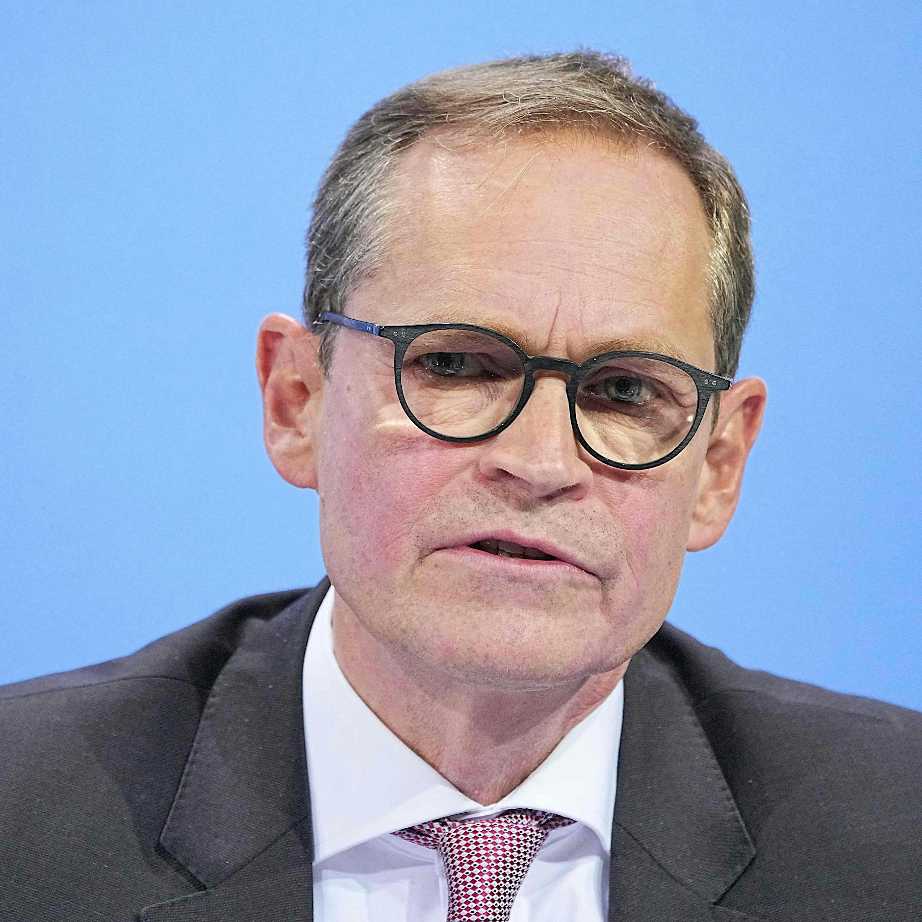 Drohbriefe an Michael Müller und Politiker: Staatsschutz ermittelt