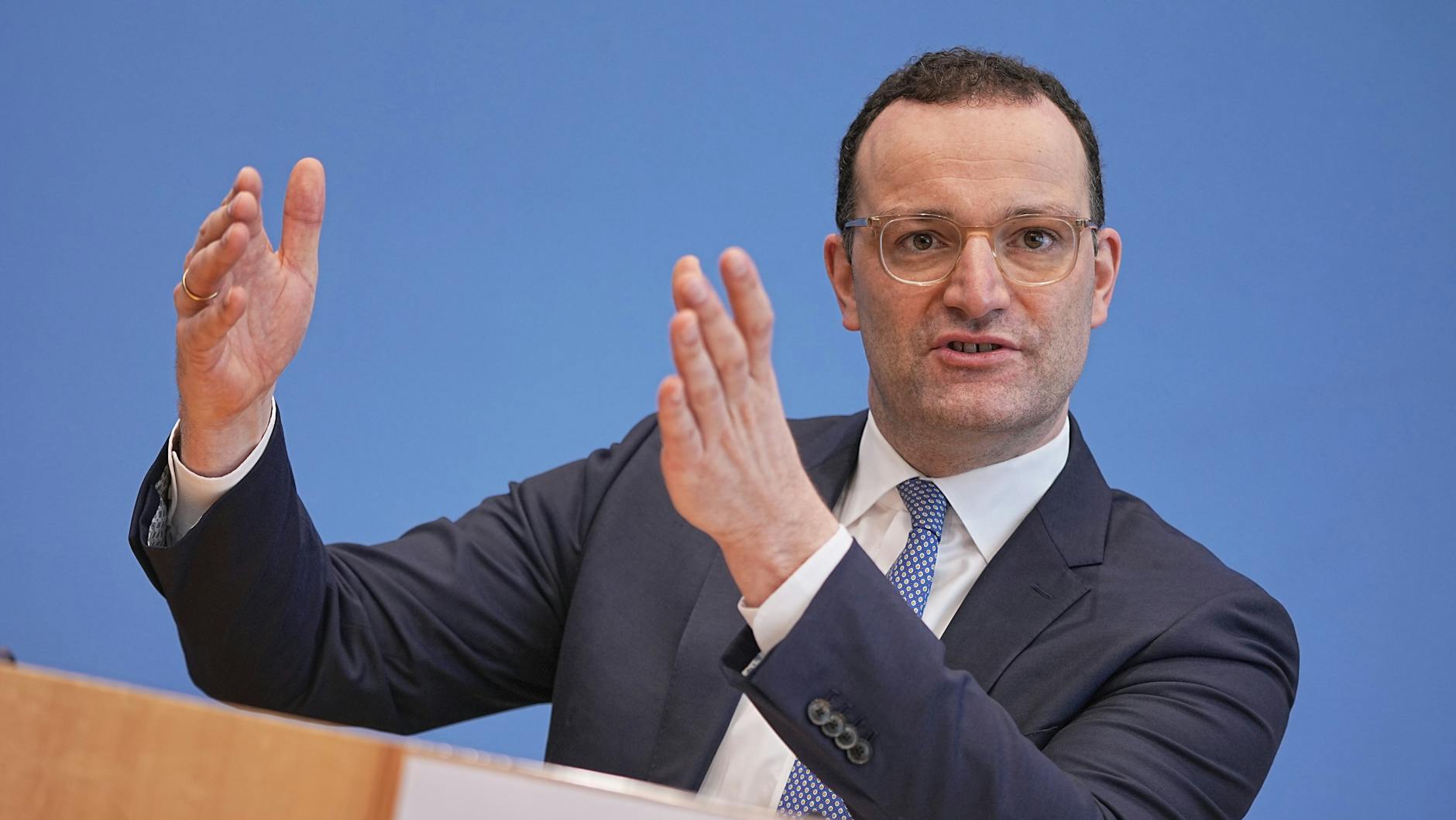 Bundesgesundheitsminister Jens Spahn (CDU) ist frustriert über die Zahl der Impfunwilligen.