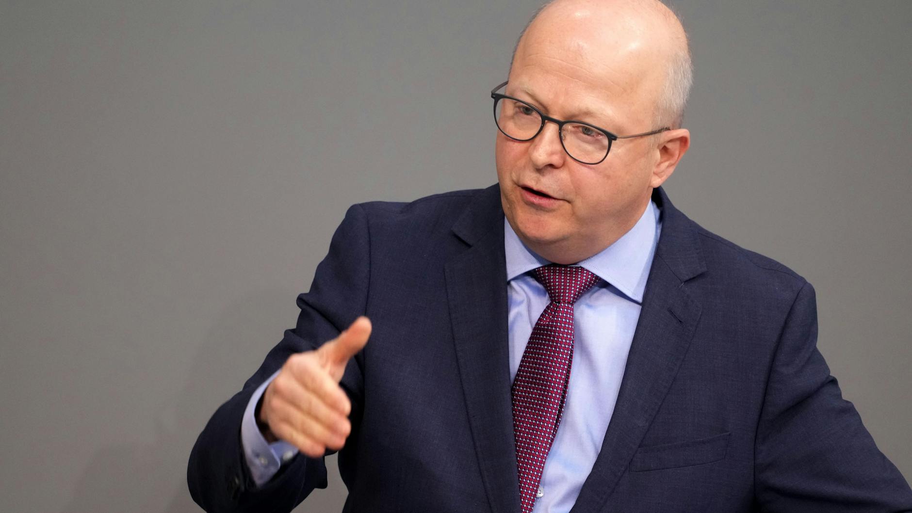 Michael Theurer, FDP-Fraktionsvize im Bund, hat mit einem Auftritt in den ARD-Tagesthemen für Wirbel gesorgt. 