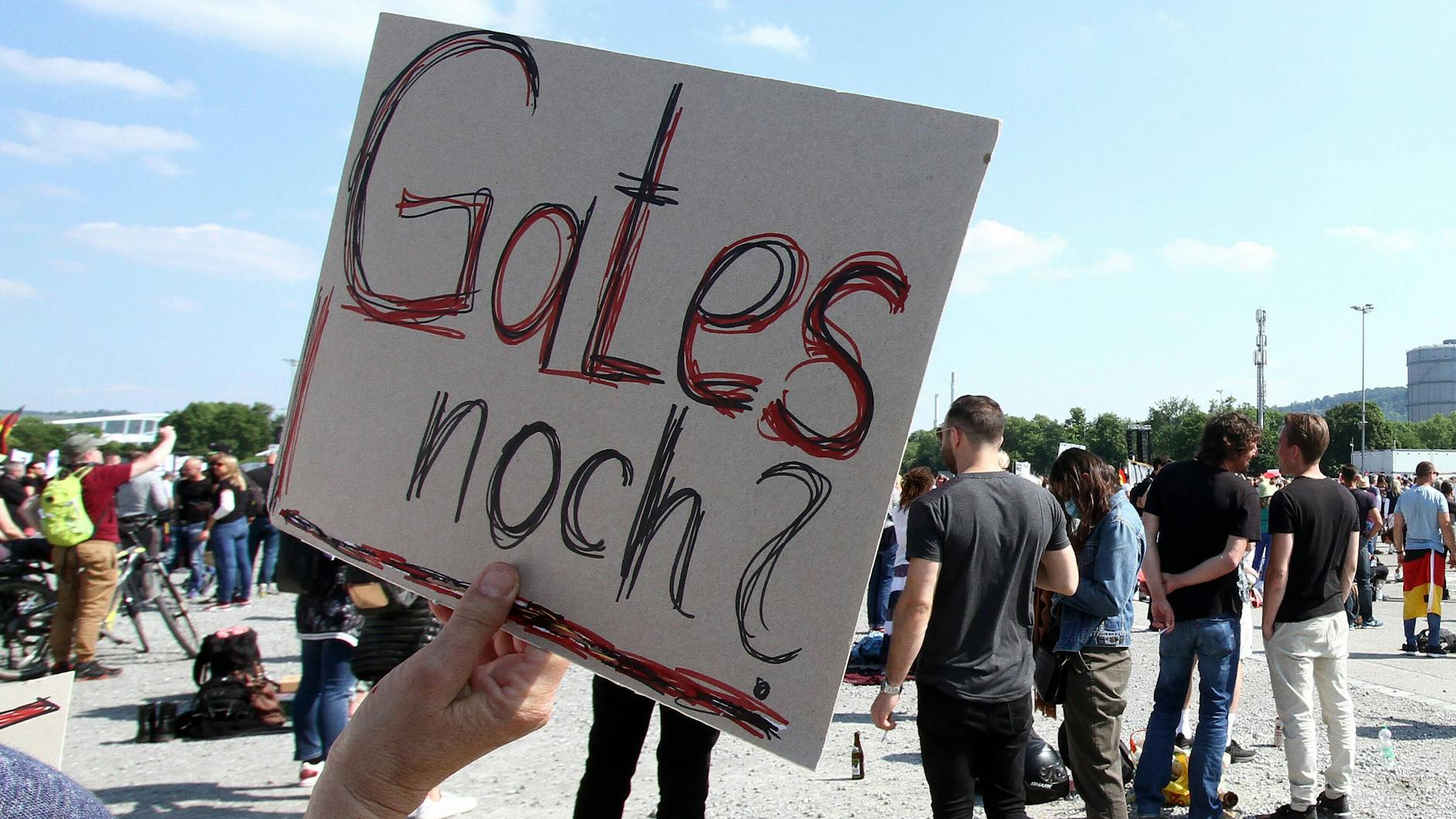 Auch Bill Gates steckt nach Auffassung von Verschwörungstheoretikern wahlweise hinter dem Coronavirus oder hinter den Impfungen dagegen.
