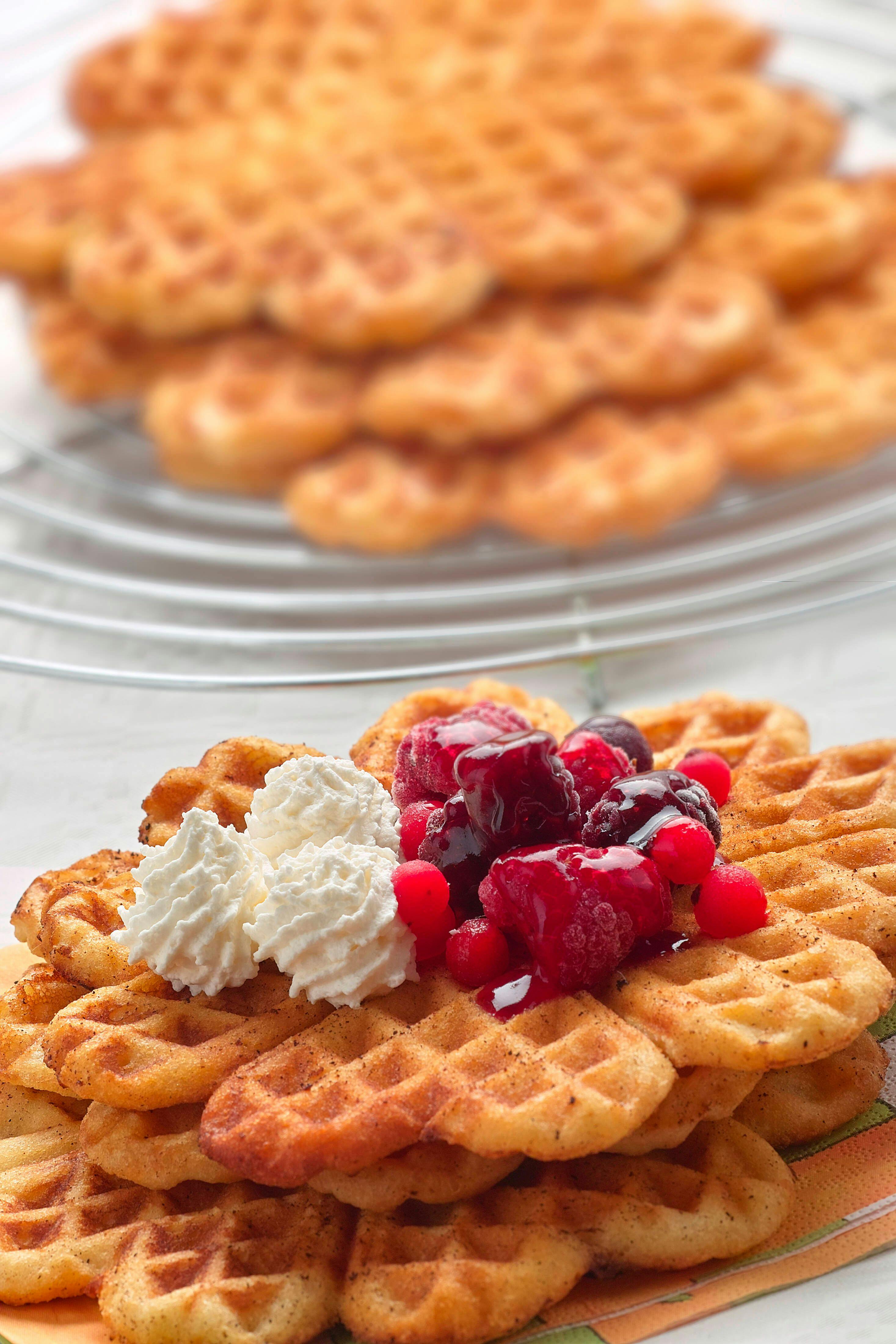 Einfach und blitzschnell: So gelingen Waffeln garantiert - und mit ...