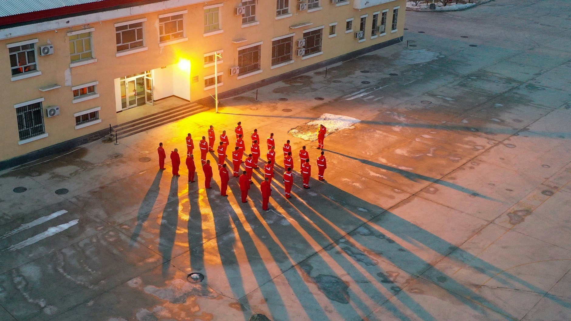 Unser Autor blickt nach China und meint: Pandemiebekämpfung stößt immer auf ethische Grenzen.