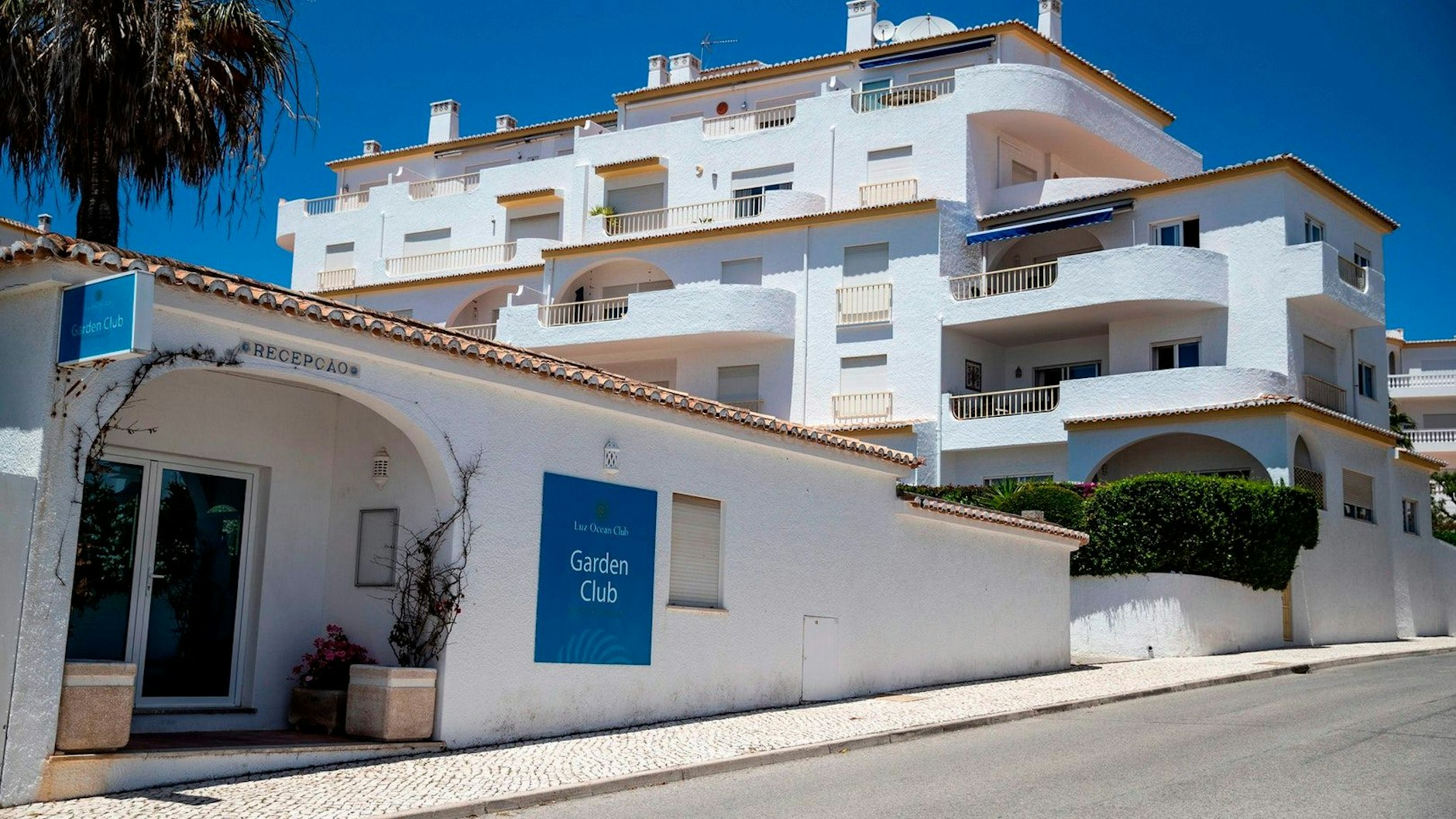 Aus dieser Ferienanlage in Portugal verschwand Madeleine McCann im Mai 2007.